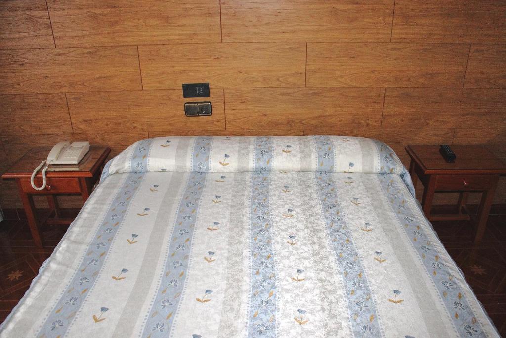 Hostal Castilla Бенавенте Экстерьер фото